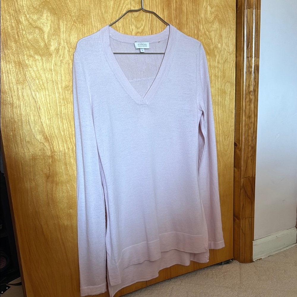 Kinross Light Pink V-Neck Sweater